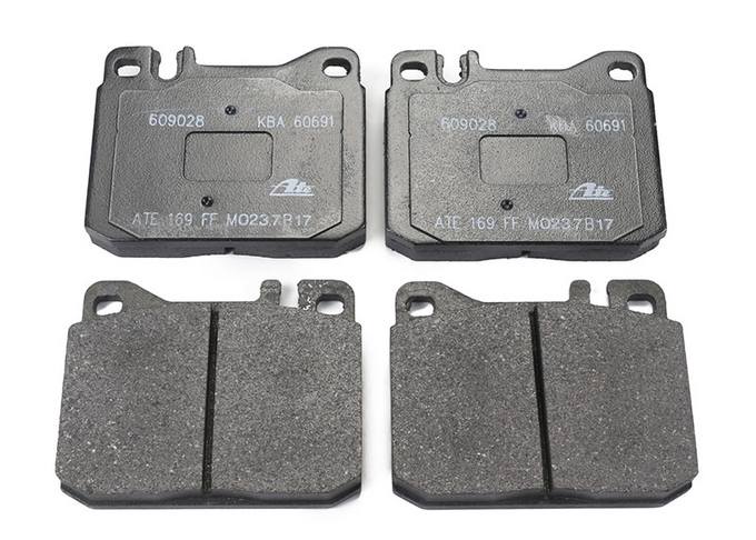 Mercedes Disc Brake Pad Set - Front 0014207820